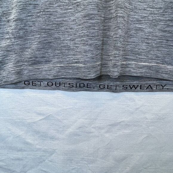 Lululemon Gray Metal Vent Tech Athletic Performance Short Sleeve T-Shirt Medium - Picture 3 of 8